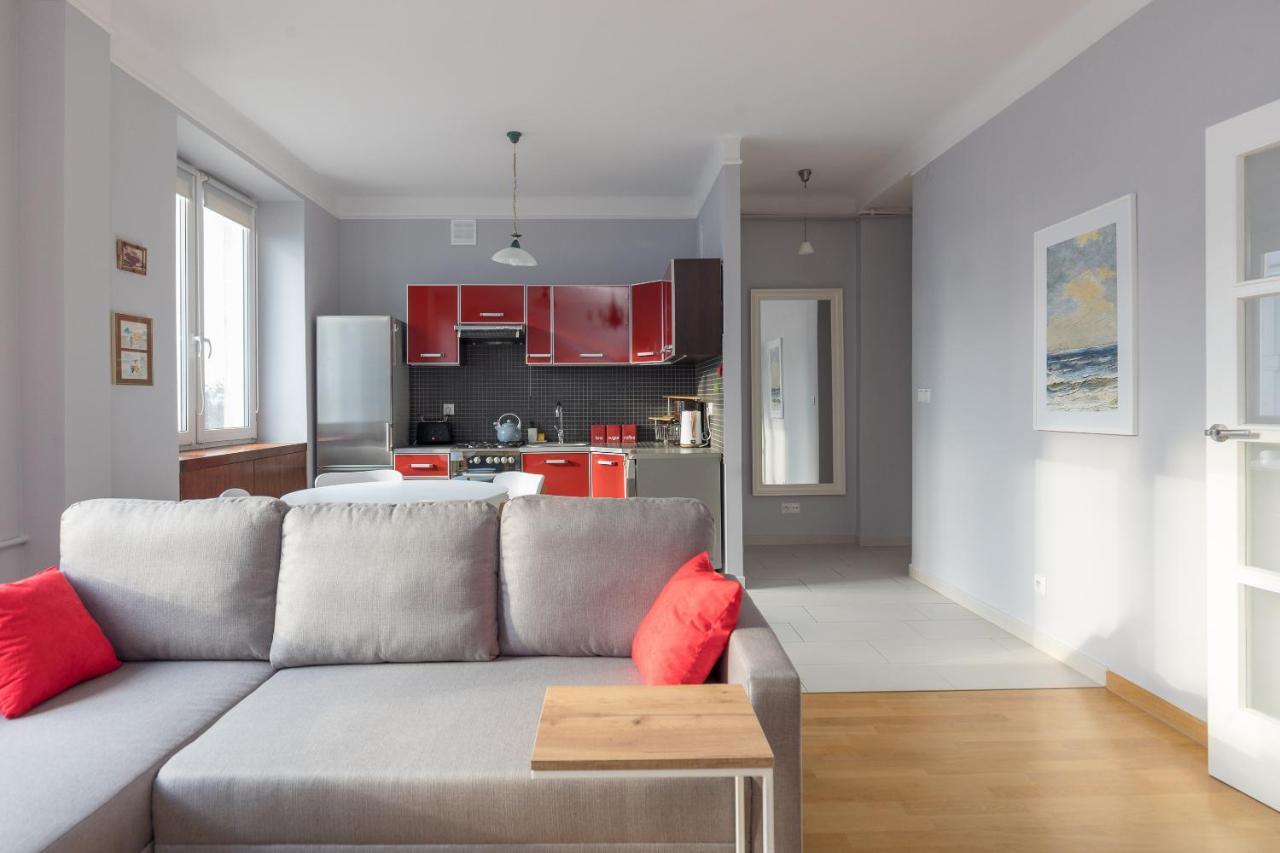 Metro Raclawicka Red Apartment Варшава Экстерьер фото